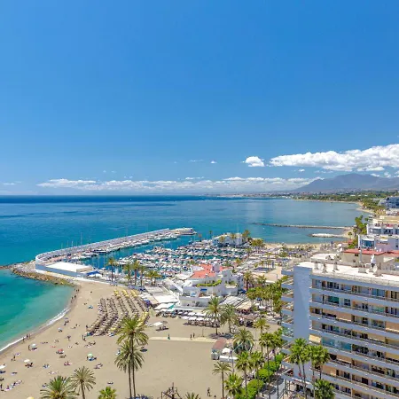 Beachfront Floor Sea View Apartamento Marbella